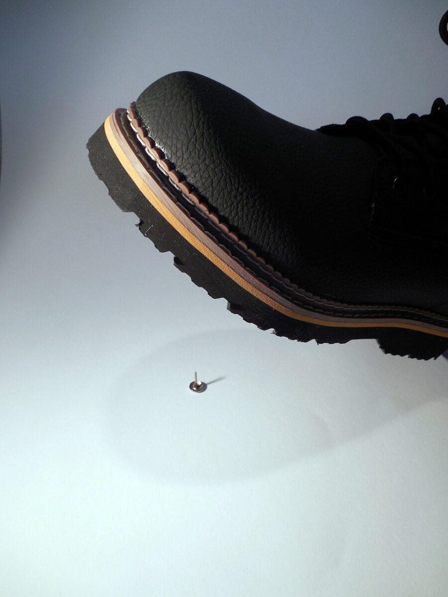accident, injury, danger, nail, shoe, foot, foot injury, accident at work, wounding, painful, caution, work shoe, workwear, osh